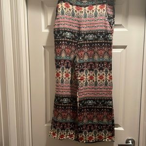 ByBY women wide-legs pull on pants size XL color black with print New